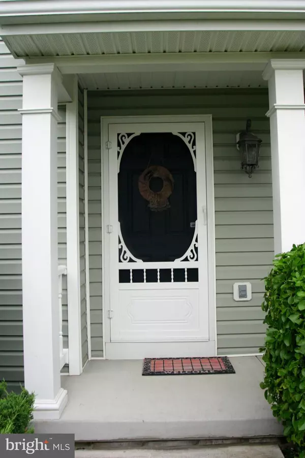 Inwood, WV 25428,211 SEQUOIA DR