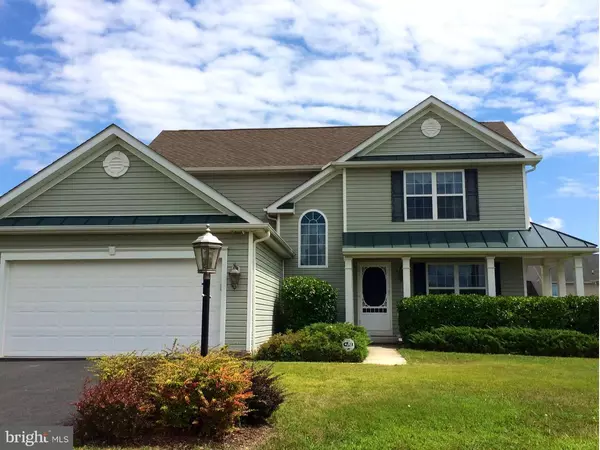 211 SEQUOIA DR, Inwood, WV 25428