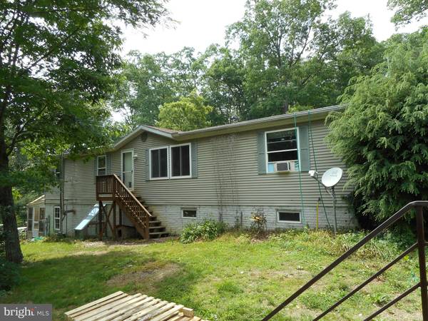 550 SLEEPY CREEK RD, Hedgesville, WV 25427