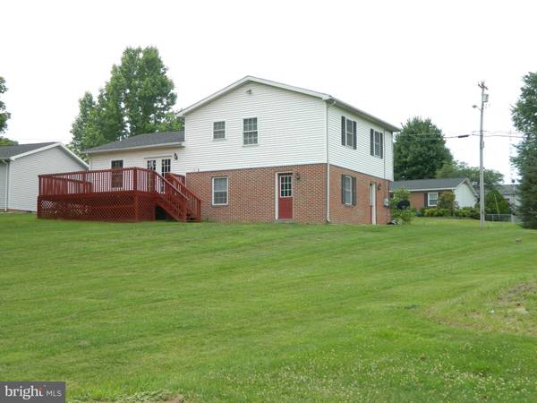 Martinsburg, WV 25405,390 EVANS RUN DR