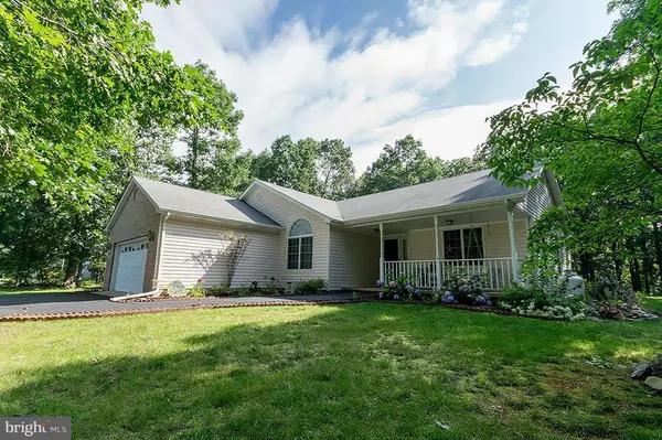 Inwood, WV 25428,1273 CHANTILLY LN