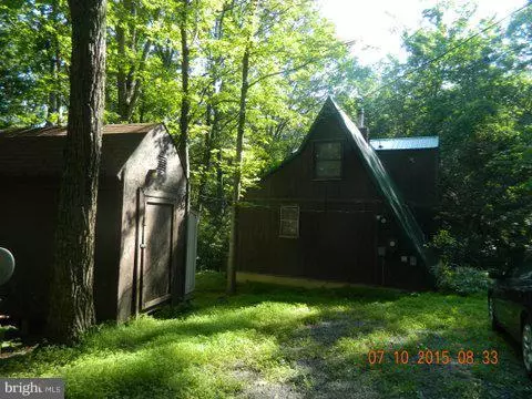 462 POSSUM HOLLOW TRL, Gerrardstown, WV 25420