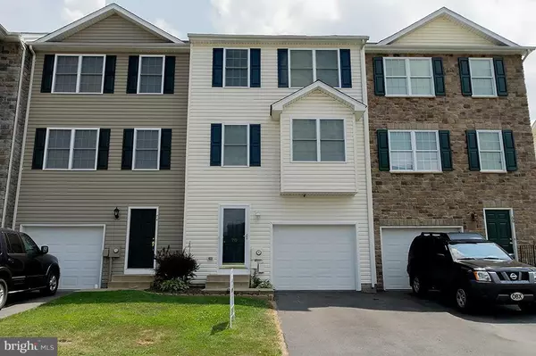 70 MYATT CT, Inwood, WV 25428