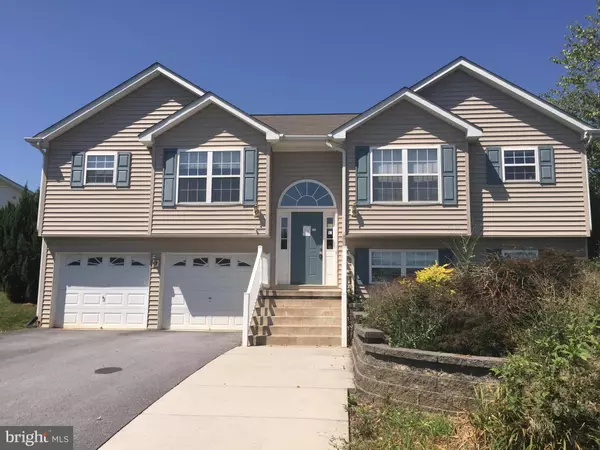 92 STRADA, Martinsburg, WV 25403