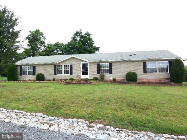 34 TEAL RD, Martinsburg, WV 25405