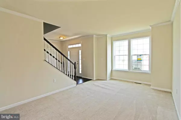 Kearneysville, WV 25430,104 RUMSFIELD RD