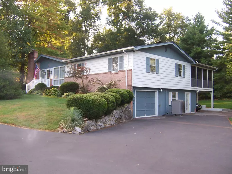 67 MYRIAH DR, Martinsburg, WV 25405