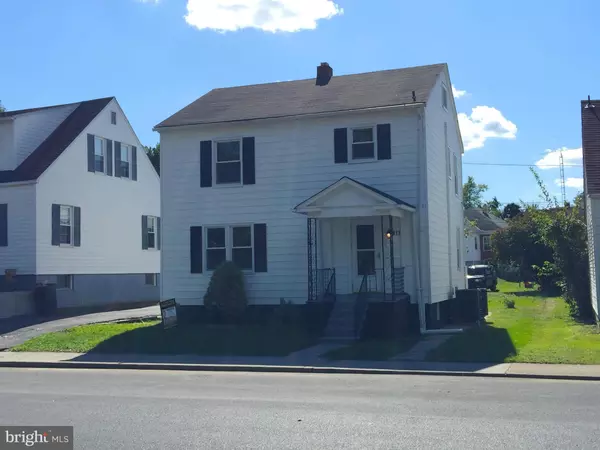 817 MARTIN ST W, Martinsburg, WV 25401