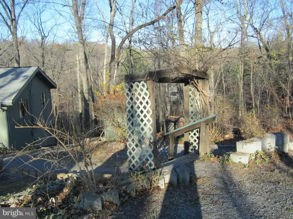 Gerrardstown, WV 25420,914 POSSUM HOLLOW TRAIL