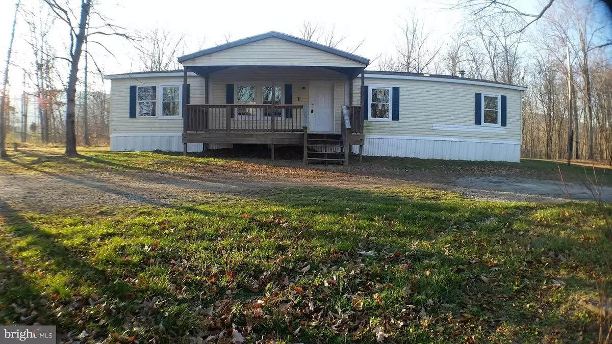 Hedgesville, WV 25427,305 JASPER RD