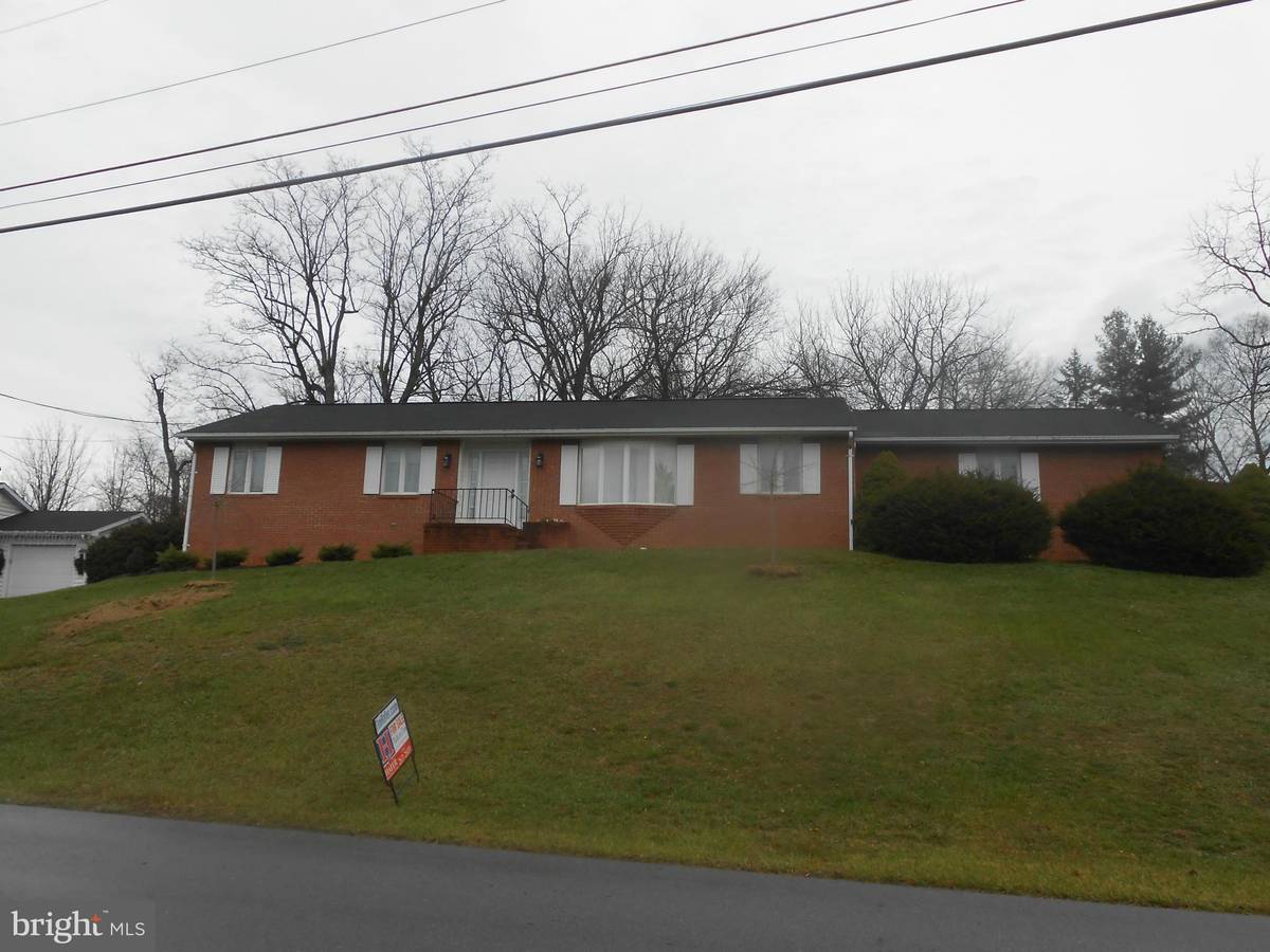 Martinsburg, WV 25405,214 EVANS RUN DR