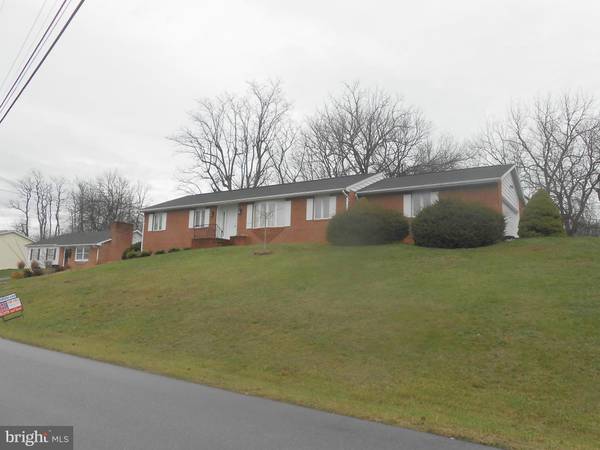 Martinsburg, WV 25405,214 EVANS RUN DR