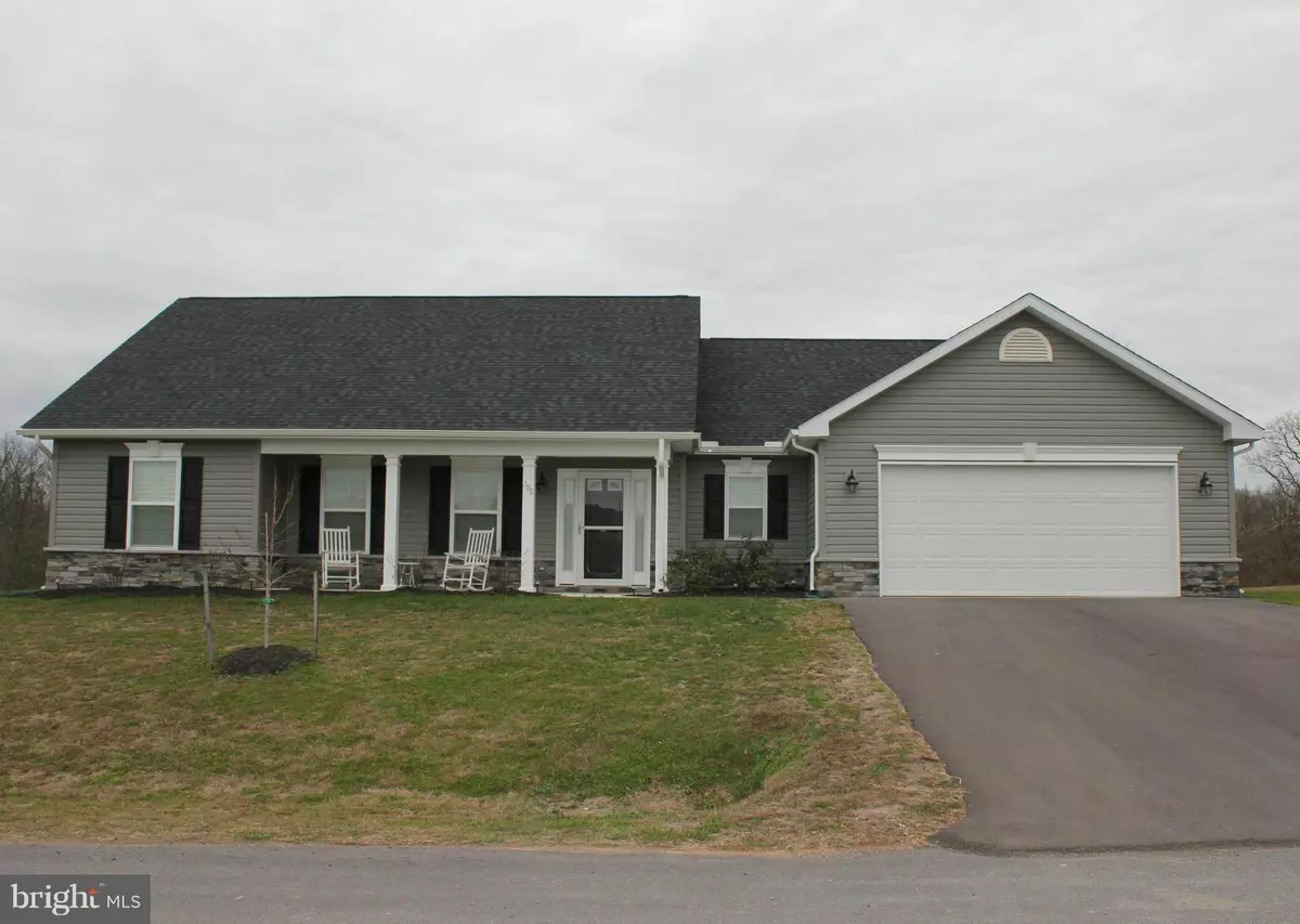 Martinsburg, WV 25404,386 BALMORAL LN