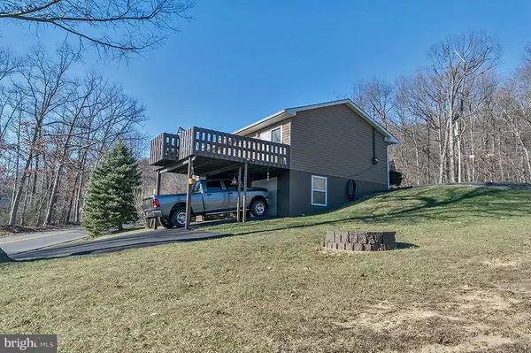 Gerrardstown, WV 25420,7386 APPLE HARVEST DR