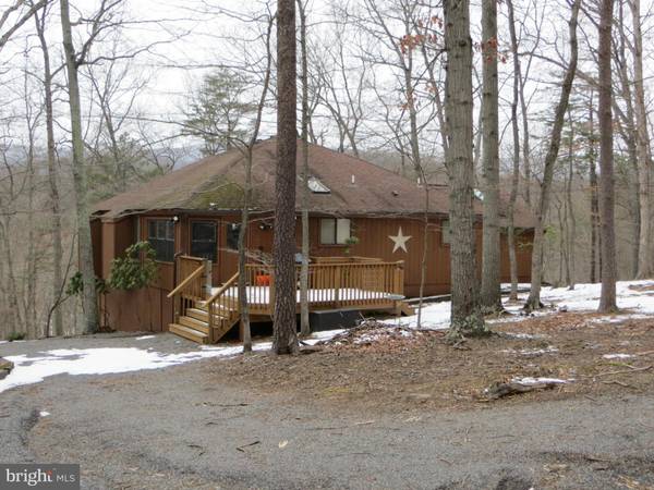 318 ENDLESS SUMMER ROAD, Hedgesville, WV 25427