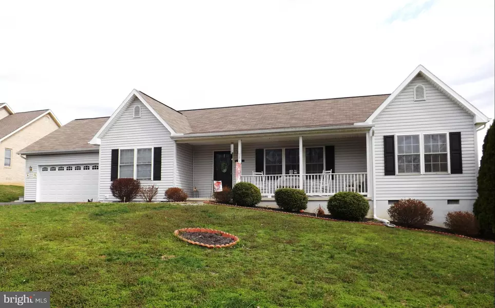 281 HARVARD CT, Falling Waters, WV 25419