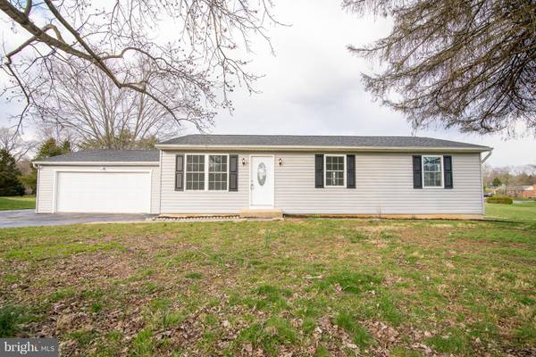 96 WEEPING WILLOW RD, Falling Waters, WV 25419