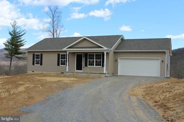 544 PALE MAGNOLIA DR, Gerrardstown, WV 25420