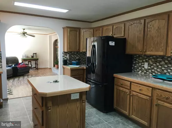 Hedgesville, WV 25427,94 DELMITH LN