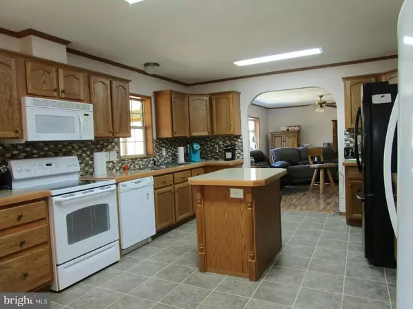 Hedgesville, WV 25427,94 DELMITH LN