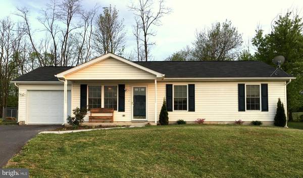 358 CLOSE DR, Martinsburg, WV 25404