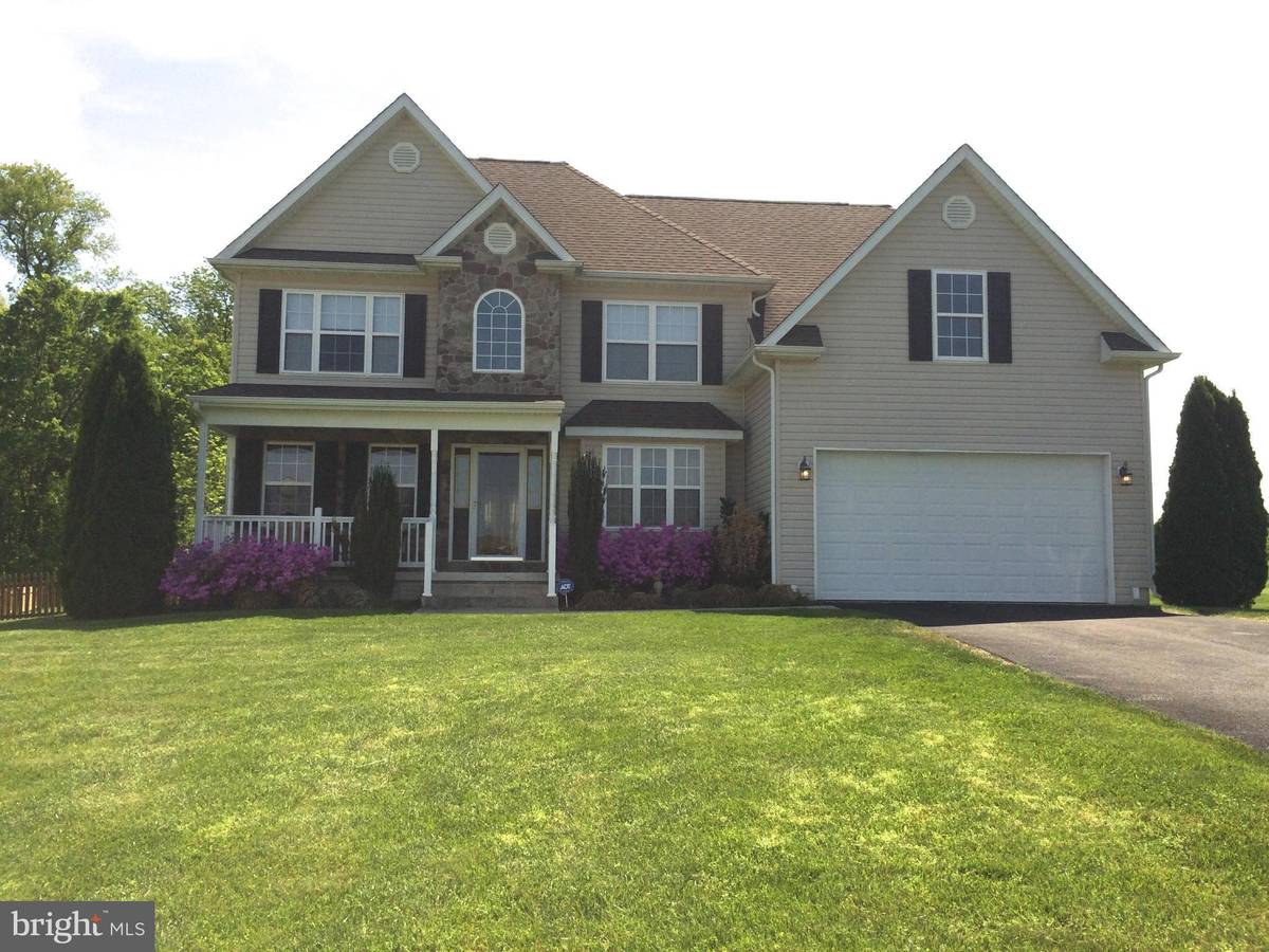 Martinsburg, WV 25403,156 PRUNE LN