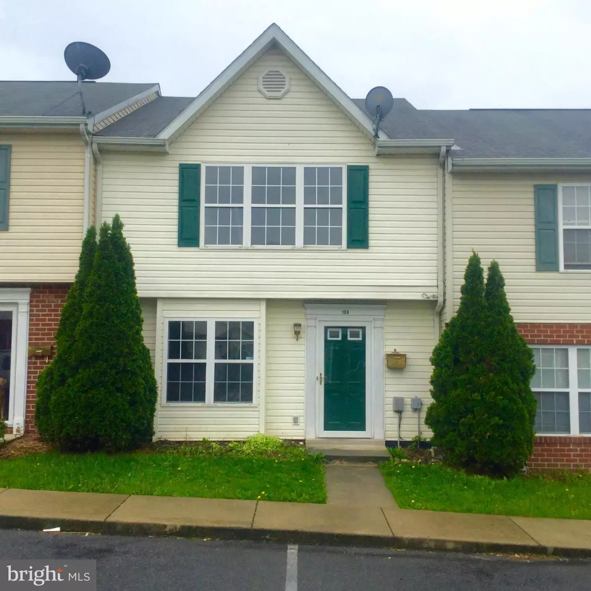 Martinsburg, WV 25401,104 GEORGETOWN SQ