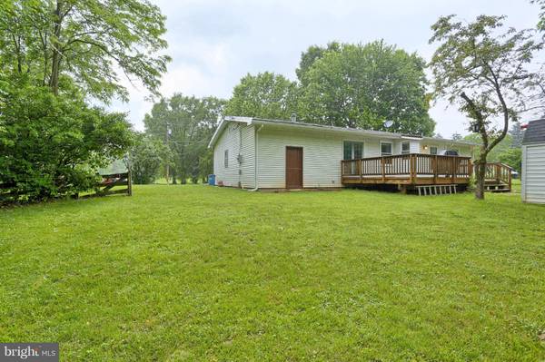 Falling Waters, WV 25419,132 LOCKHOUSE RD