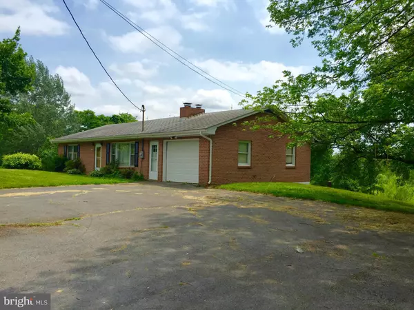 8934 APPLE HARVEST DRIVE, Martinsburg, WV 25403