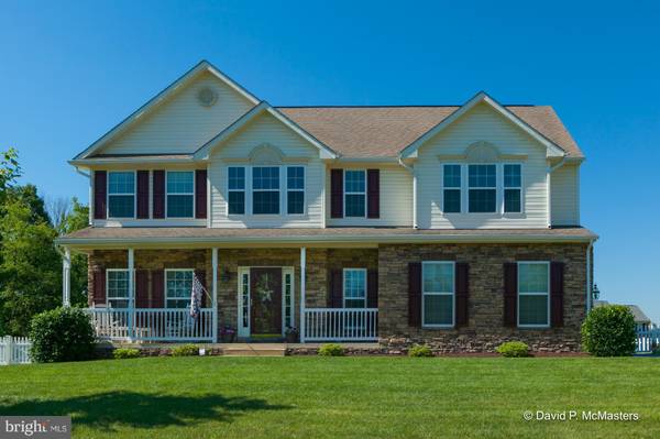 7 RESERVOIR PL, Falling Waters, WV 25419