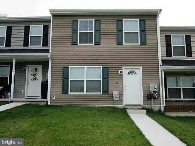 18 OSTRICH LN, Inwood, WV 25428