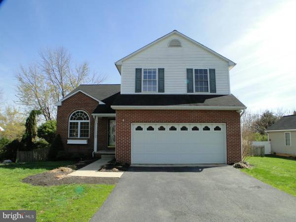 Martinsburg, WV 25401,113 GEMSTONE DR