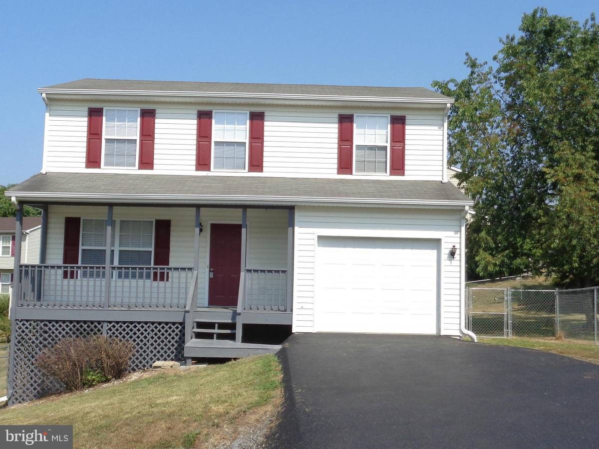 Martinsburg, WV 25405,14 RHINESTONE CT