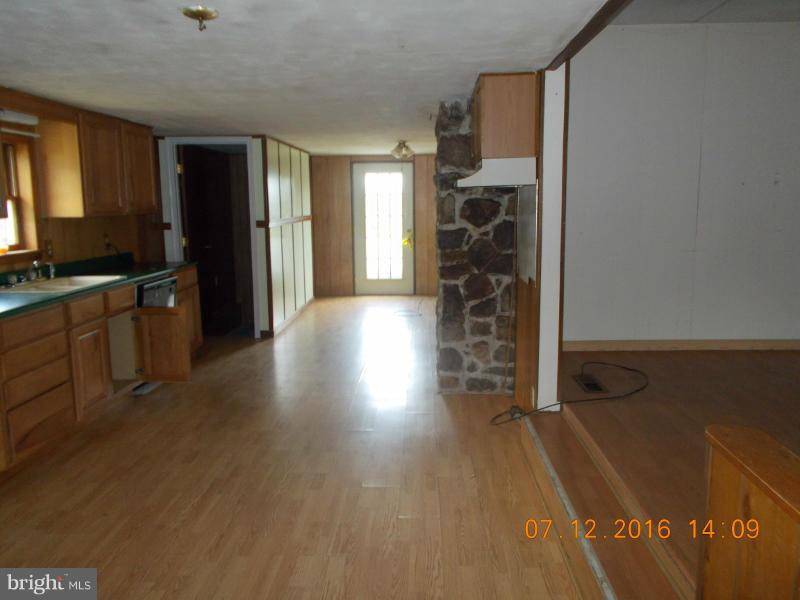 Hedgesville, WV 25427,775 SAWMILL RD