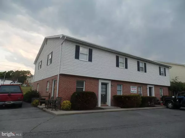 Martinsburg, WV 25401,700 THOMAS LN