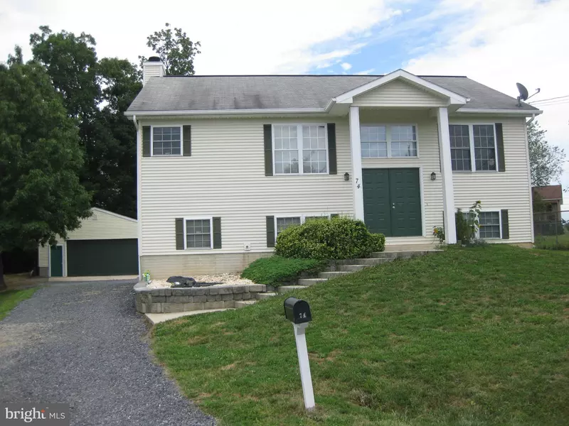 74 CONTESSA CT, Inwood, WV 25428