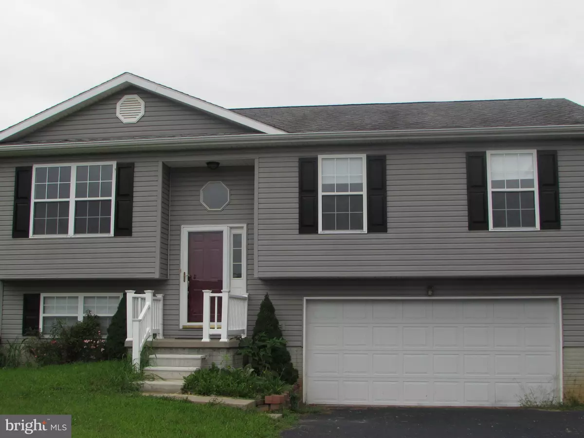 Martinsburg, WV 25401,218 BITTINGER CT