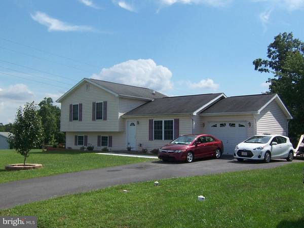 86 CONSTITUTION BLVD, Martinsburg, WV 25405