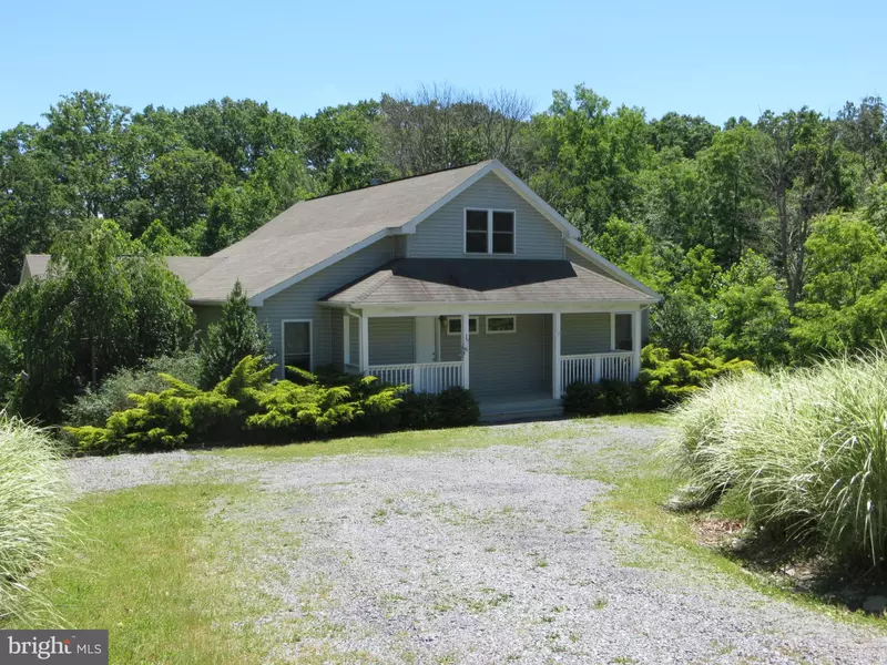 72 NOKOMIS TRAIL, Hedgesville, WV 25427