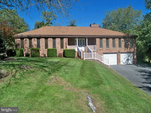 104 THANES WAY, Martinsburg, WV 25403