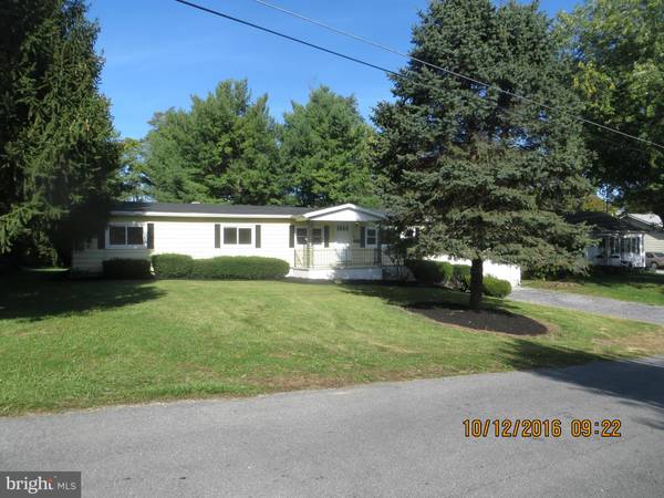 320 BERNICE AVE, Martinsburg, WV 25405