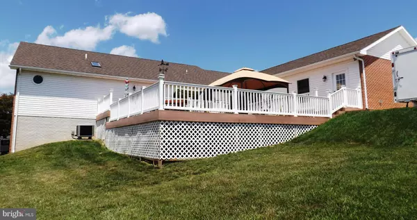 Falling Waters, WV 25419,754 ASHTON DR