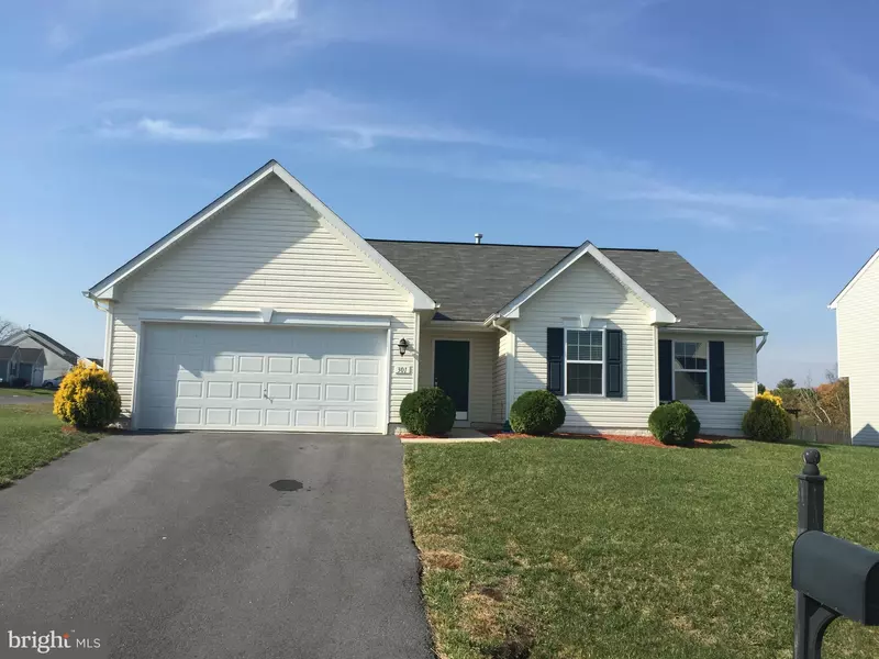 301 PIERCE ARROW WAY, Martinsburg, WV 25401