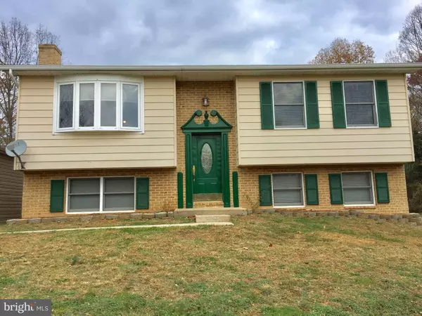 Falling Waters, WV 25419,81 VINCA LN