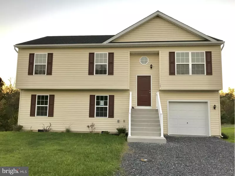 132 MCKINLEY, Inwood, WV 25428