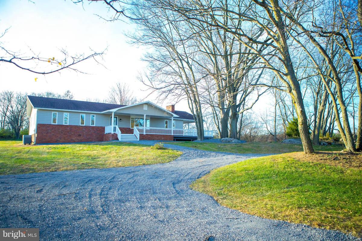 Falling Waters, WV 25419,1413 TICE RD