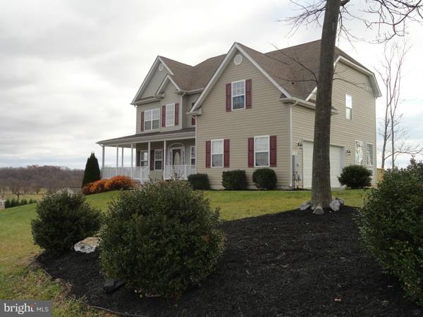 Martinsburg, WV 25403,930 BRAEBURN DR