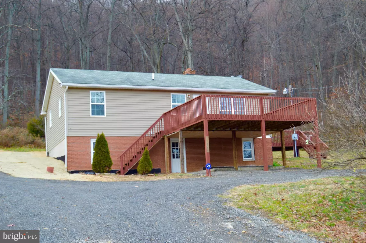 Martinsburg, WV 25403,839 NEEDMORE RD