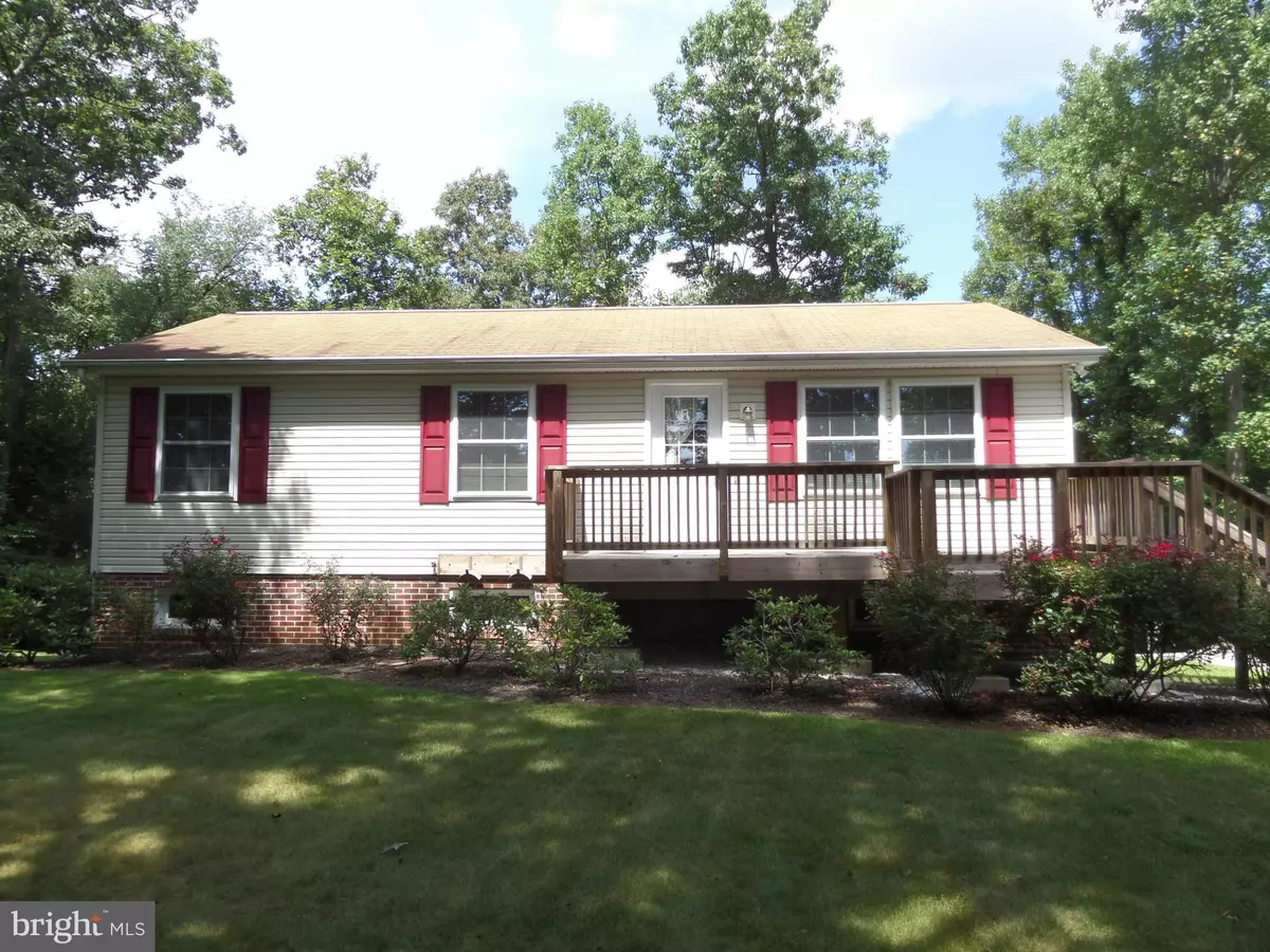 Hedgesville, WV 25427,84 LINGERING LN