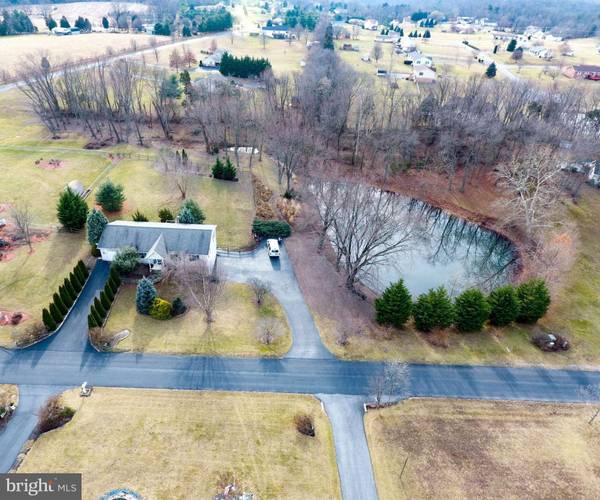 214 JEANNA LN, Falling Waters, WV 25419